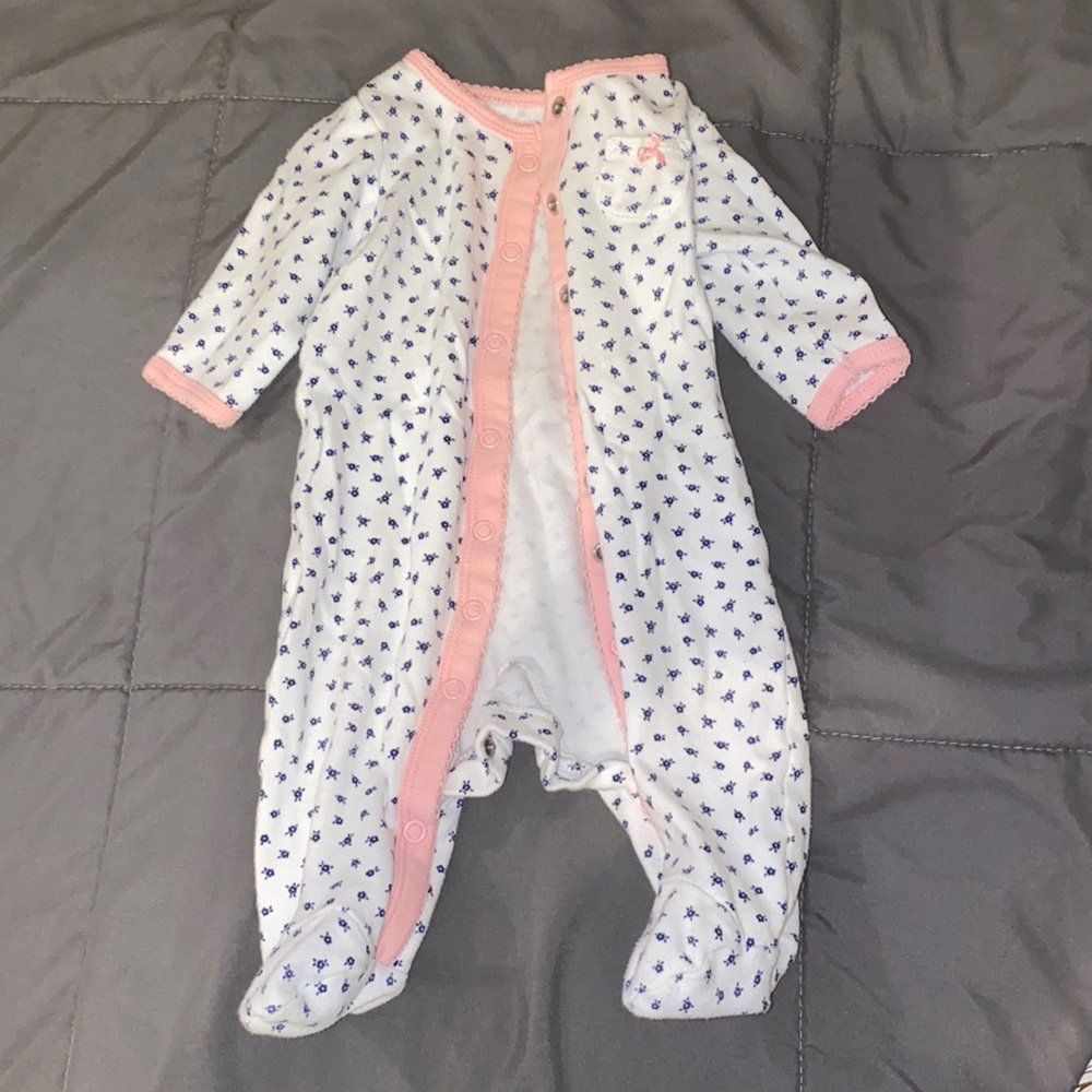 Carters sleeper